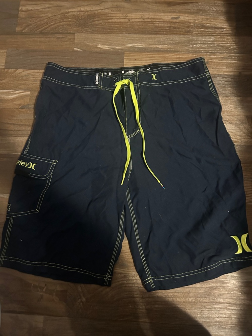 Hurley Men’s Navy Board Shorts with Lime Drawstring